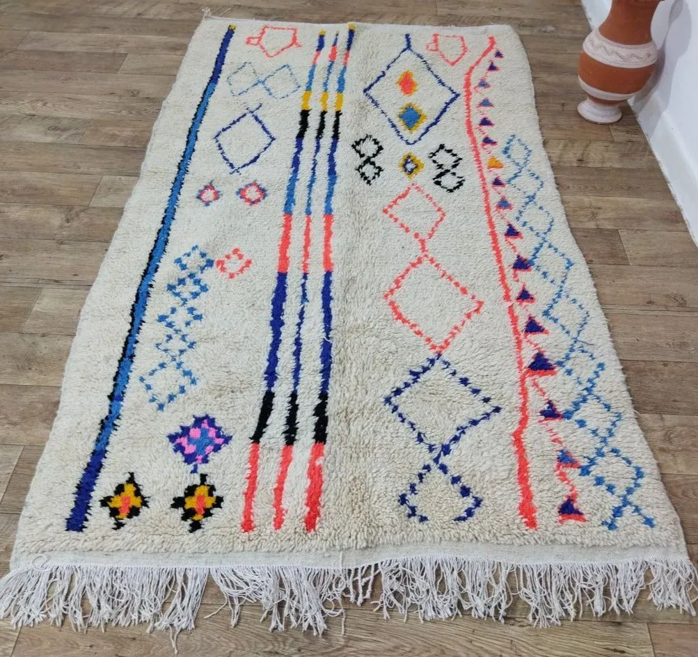 Authentic Moroccan rug Style Azilal rug 4x8 ft Handmade rug Berber rug